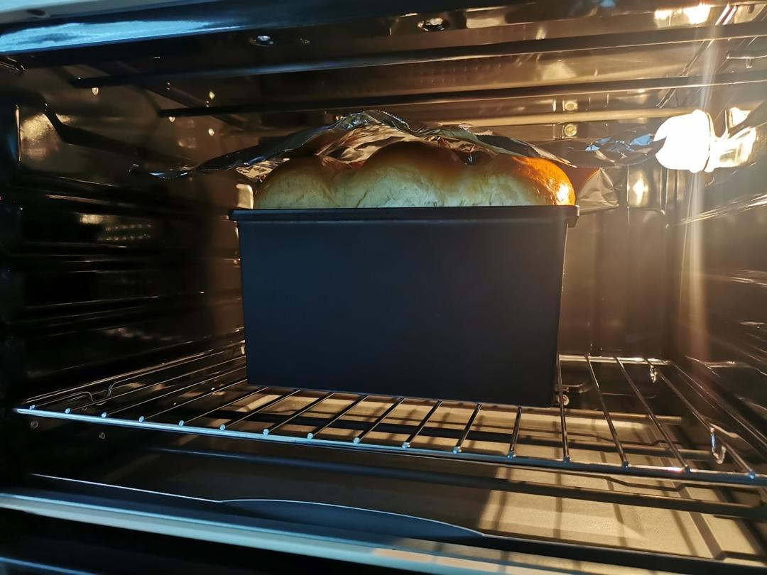 只需一次发酵的超软吐司（附面包机揉手套膜攻略）