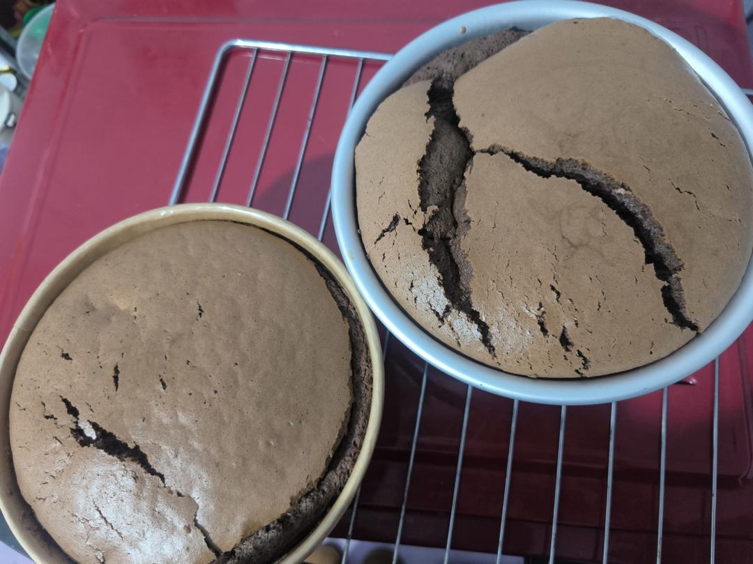 六寸可可戚风蛋糕