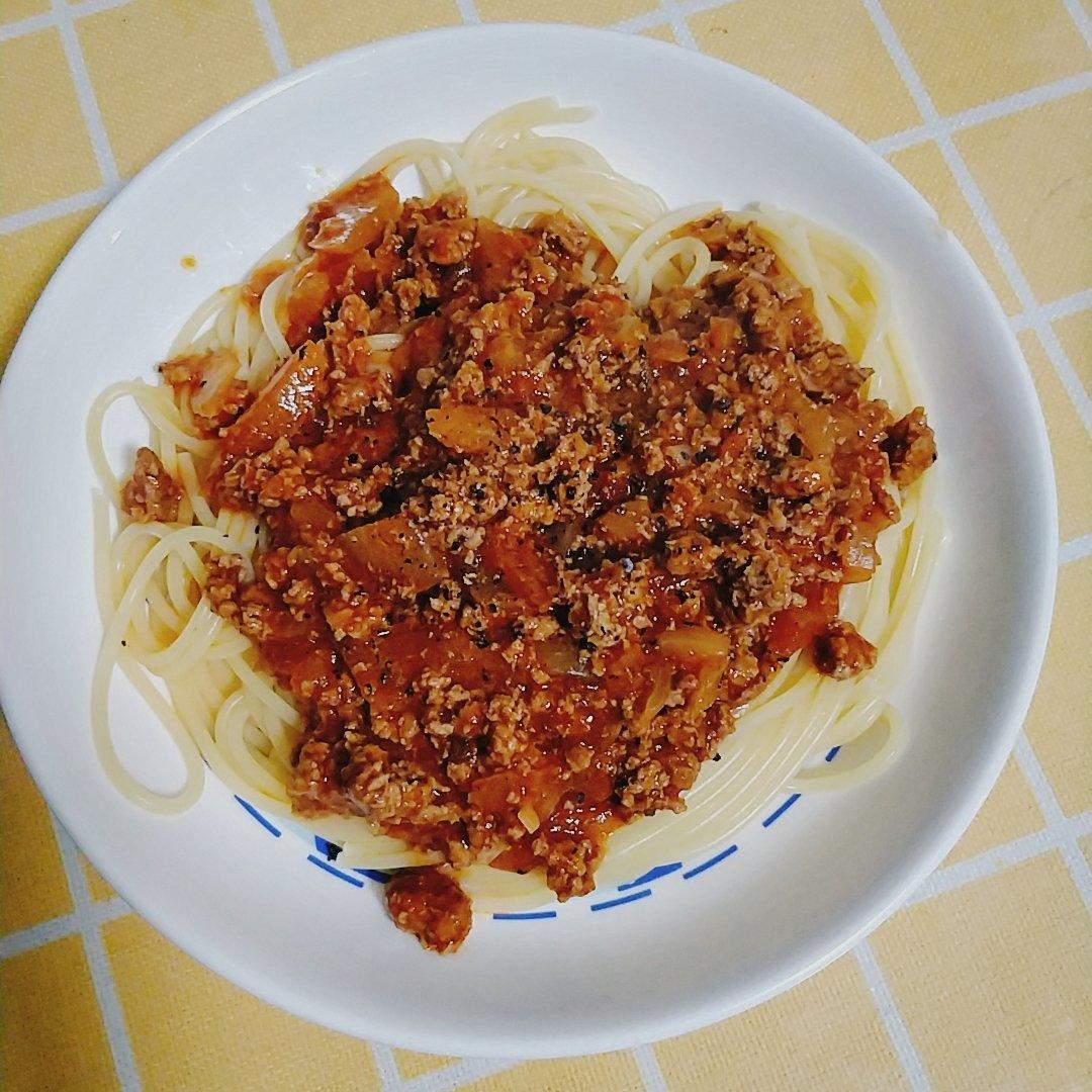 番茄肉酱意大利面