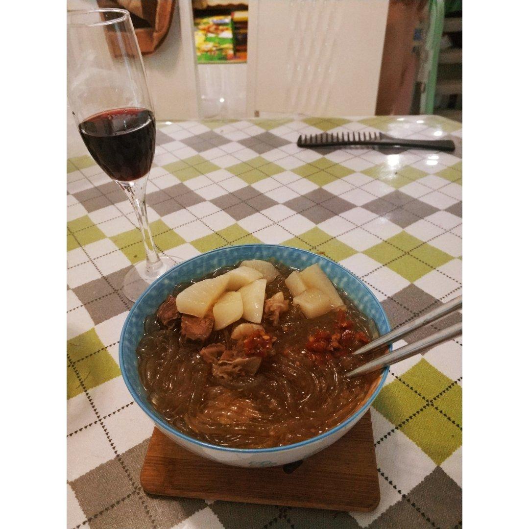 卤香牛肉汤粉