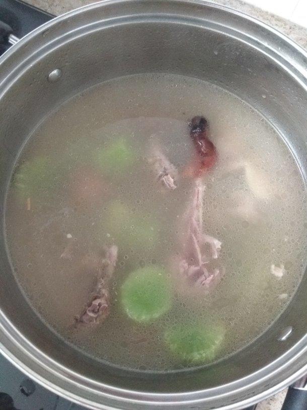 奶白鸭架汤（烤鸭）