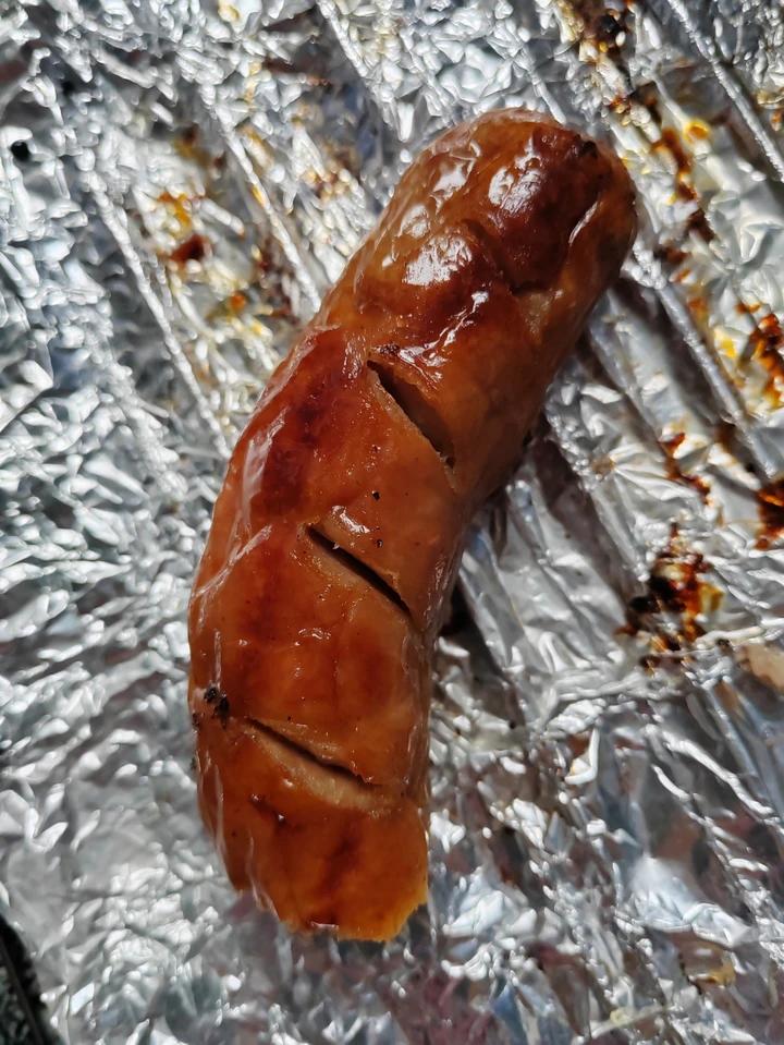 实验多次味道终于满意了～黑椒脆皮烤肠