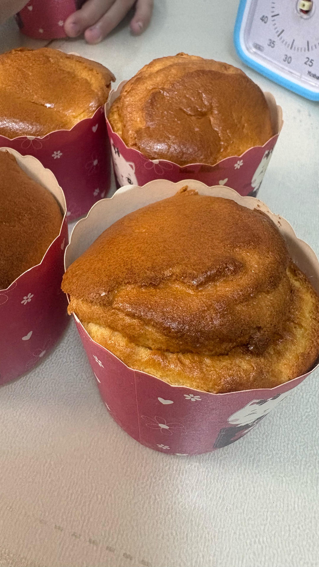 空气炸锅蛋糕 戚风（6寸超详细打蛋/脱模步骤）