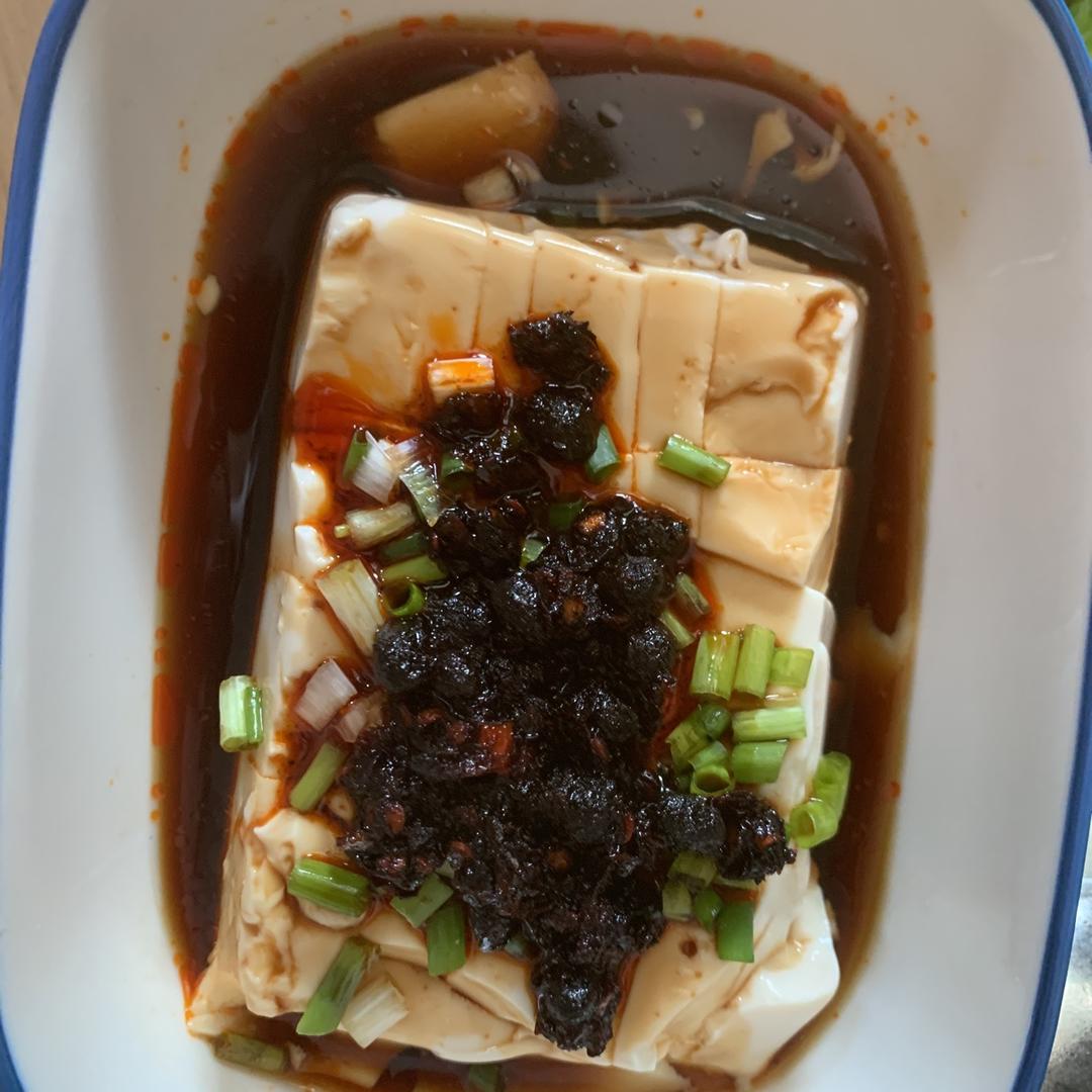 超级简单的凉拌内酯豆腐