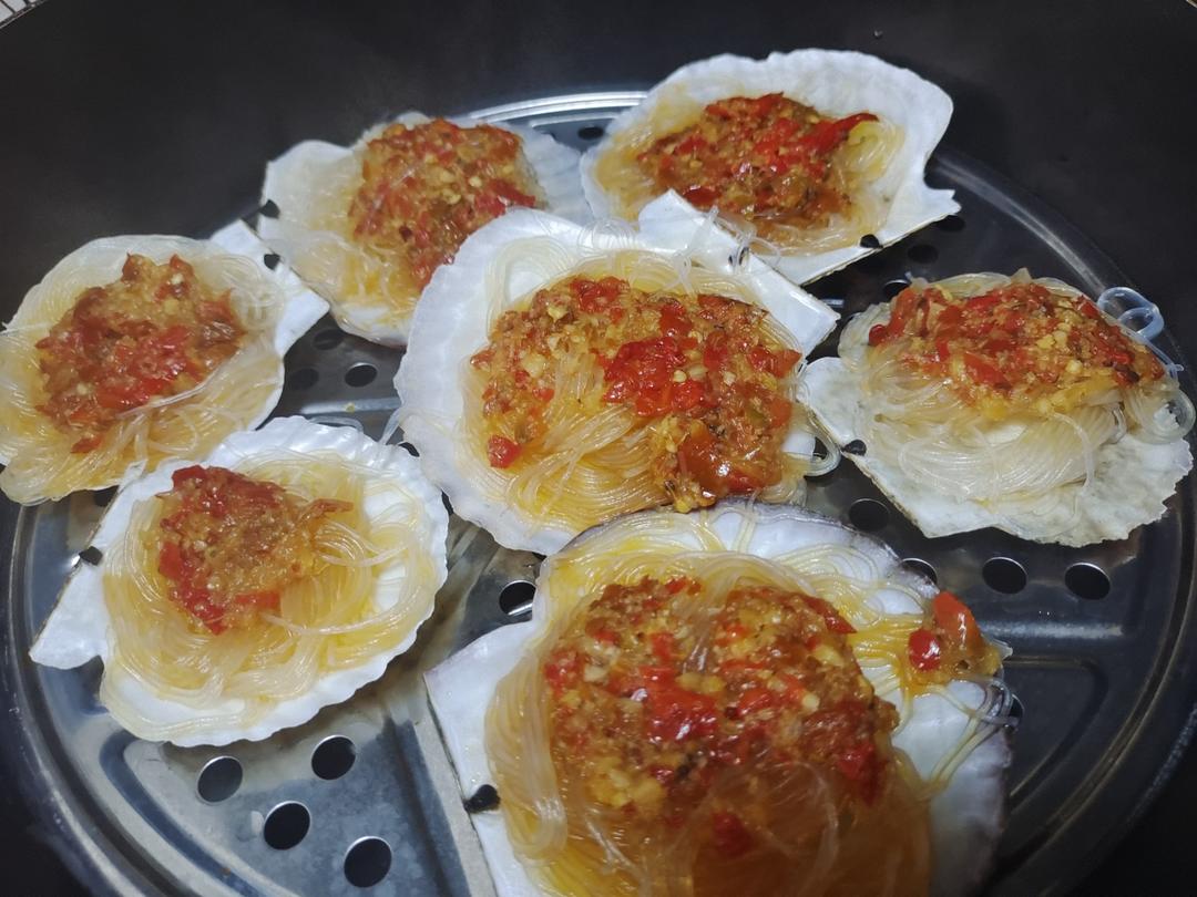 蒜蓉粉丝蒸扇贝（附扇贝清洗方法）