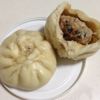 鲜肉包子