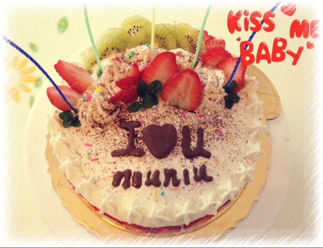 鲜奶油草莓蛋糕