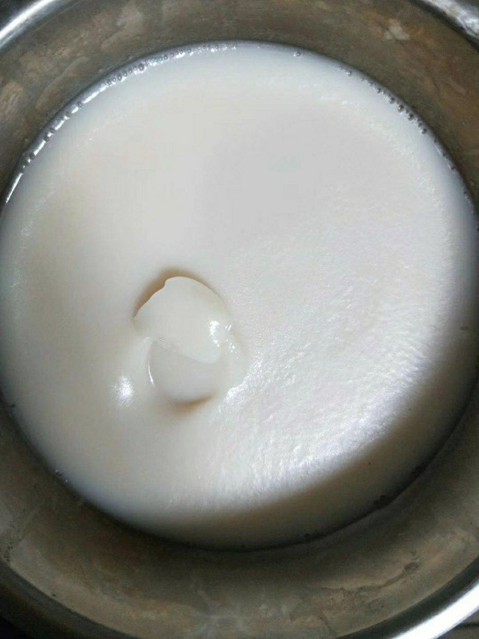 轻松熬出又白又滑土猪油