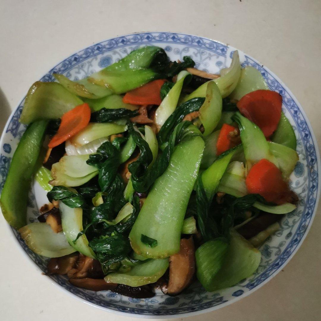 简易版香菇扒油菜