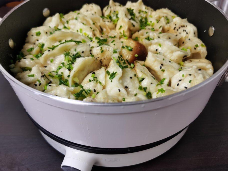 从业三十年师傅教-上海特色鲜肉生煎