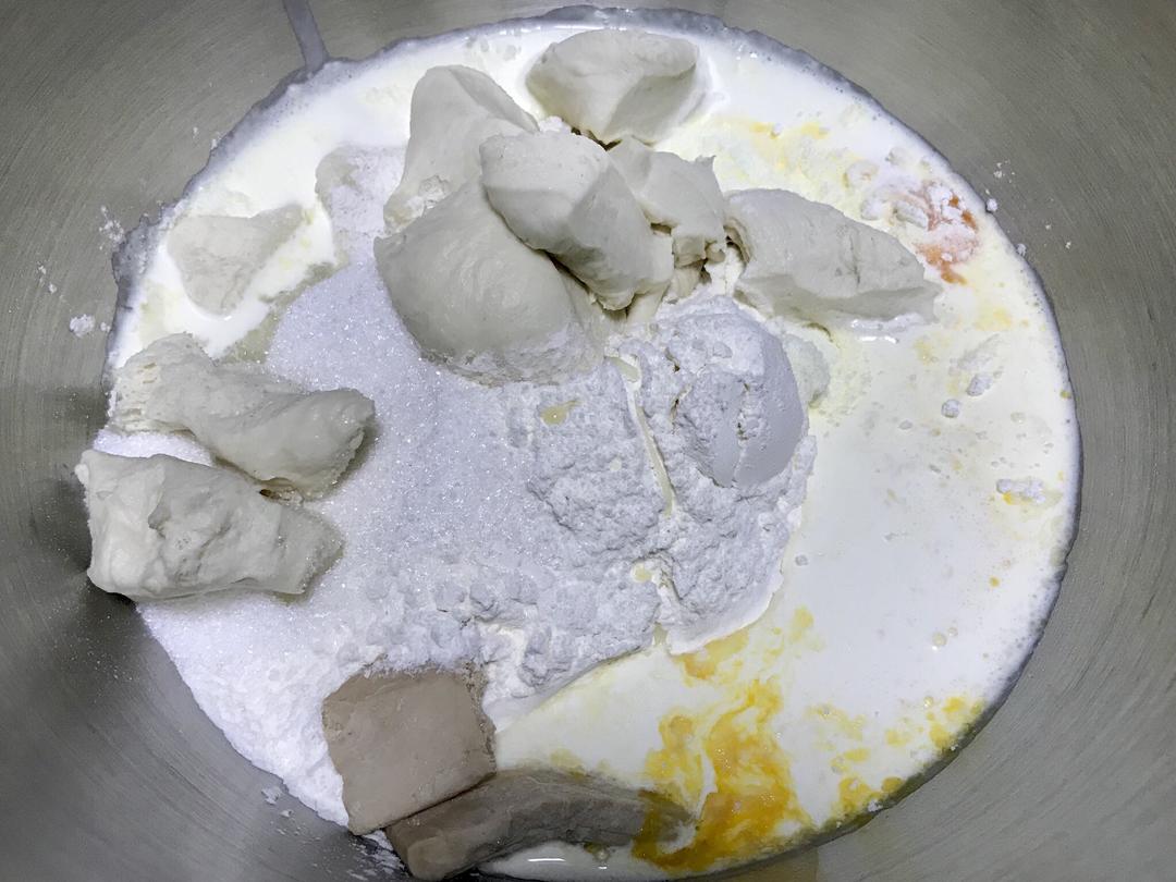 纯奶手撕吐司的做法 步骤1