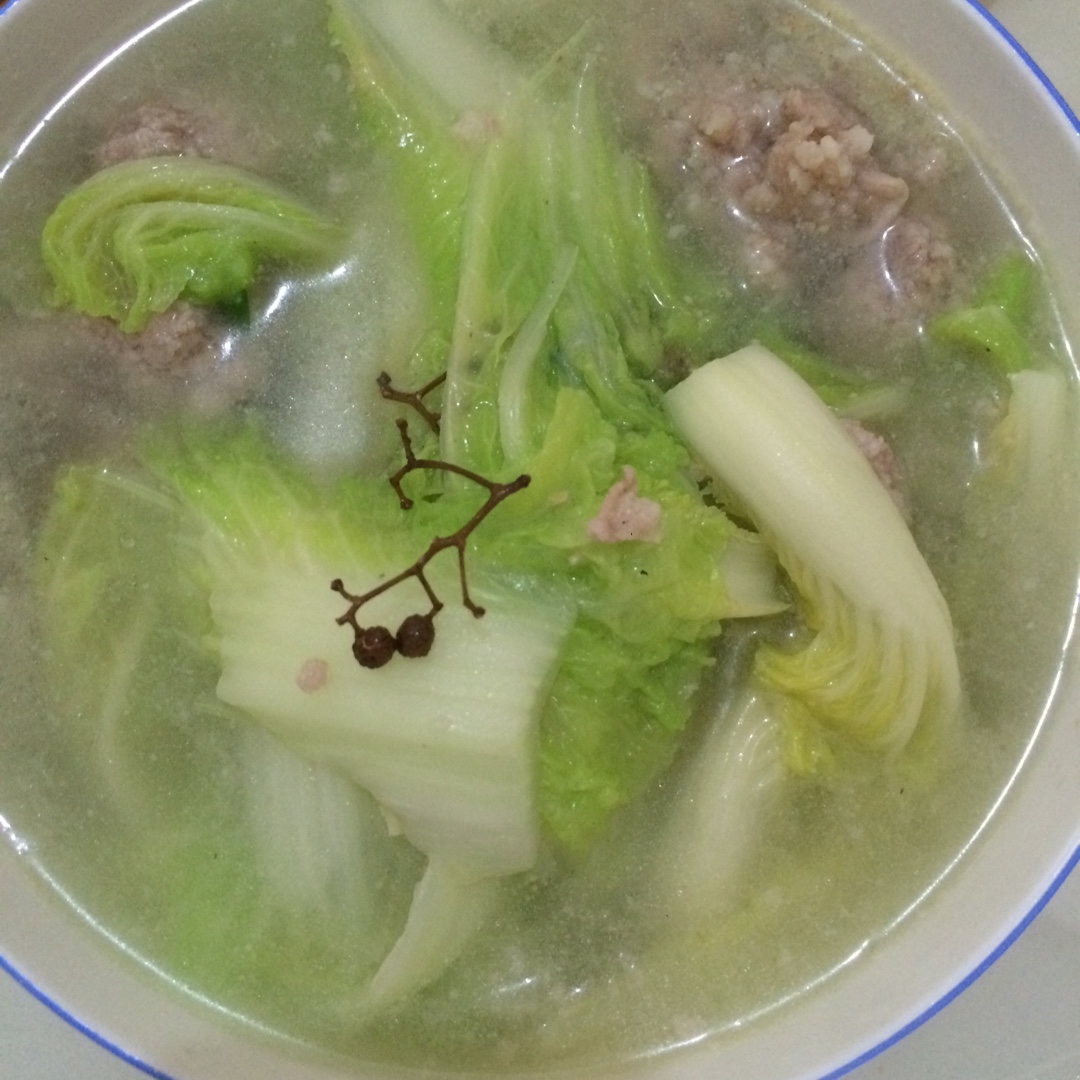 白菜丸子汤