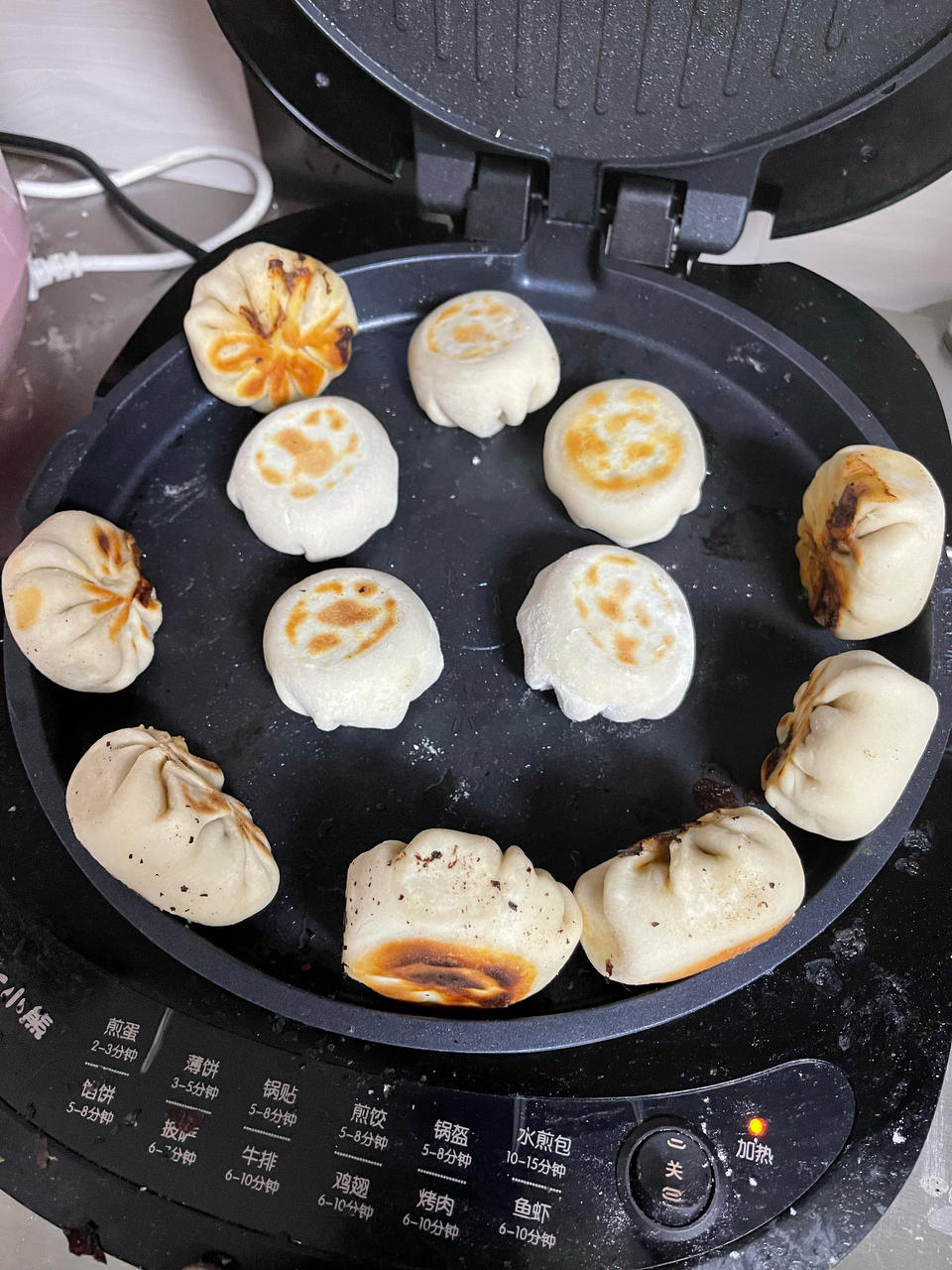 老北京门钉肉饼（牛肉大葱），外焦里嫩，汁多润口