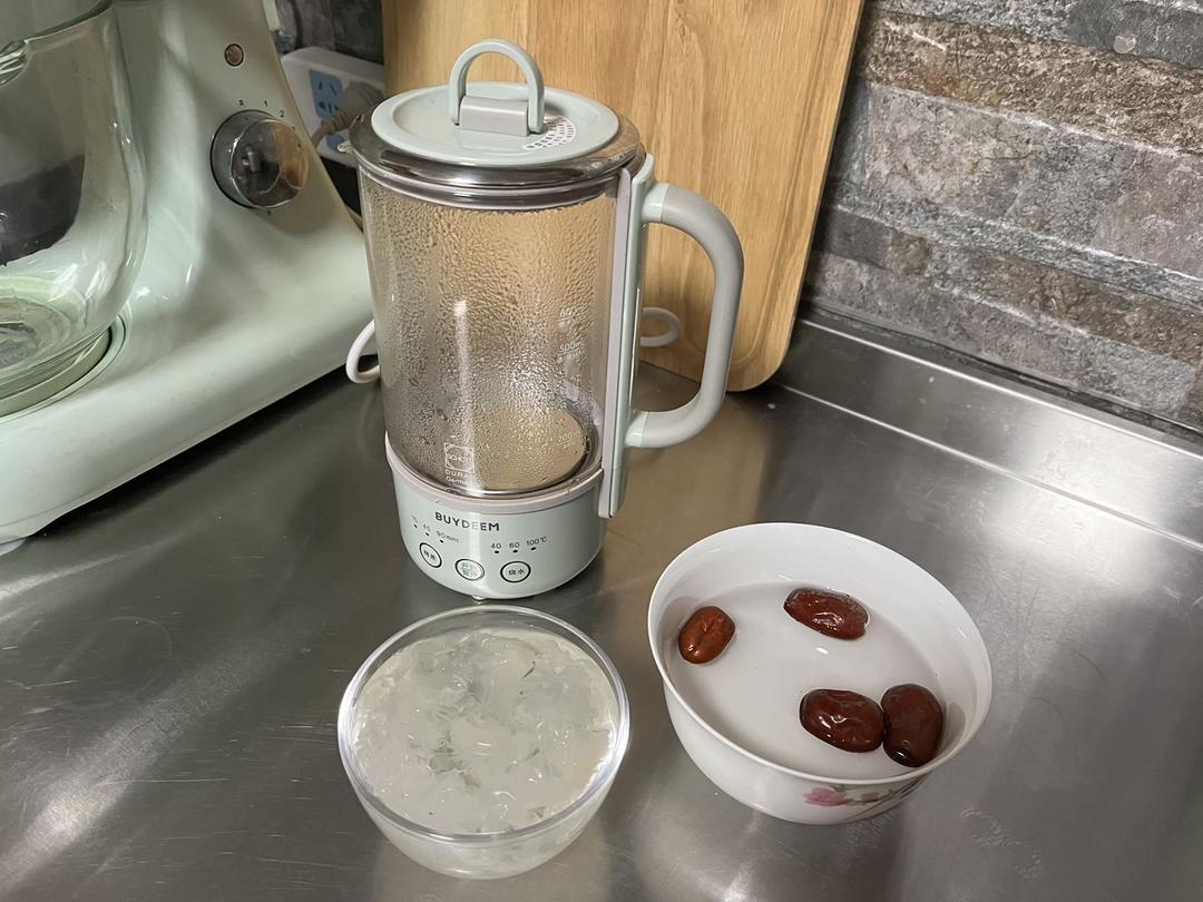 菠萝西米露【4月北鼎养生壶食谱】