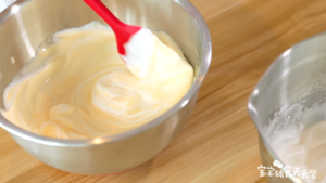 酸奶舒芙蕾蛋糕 宝宝辅食天天学的做法 步骤13