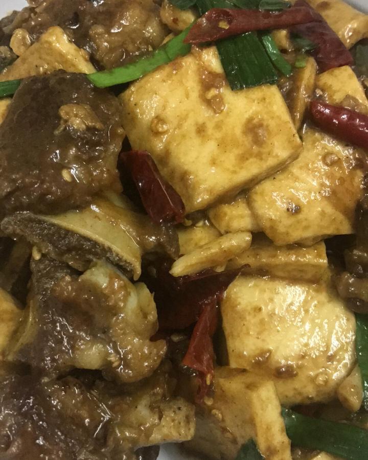 吮指干锅牛排骨（超级无敌好吃）