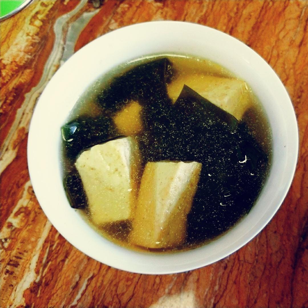 豆腐海带汤