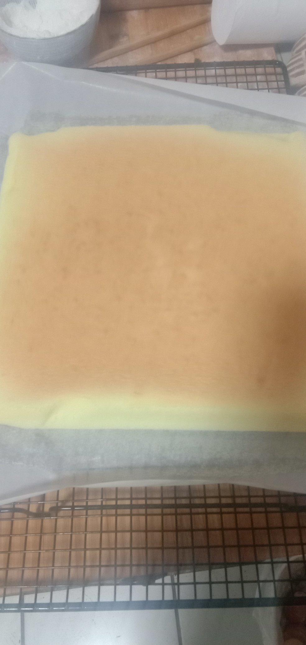 芒果蛋糕卷（详细的小四卷制作视频）