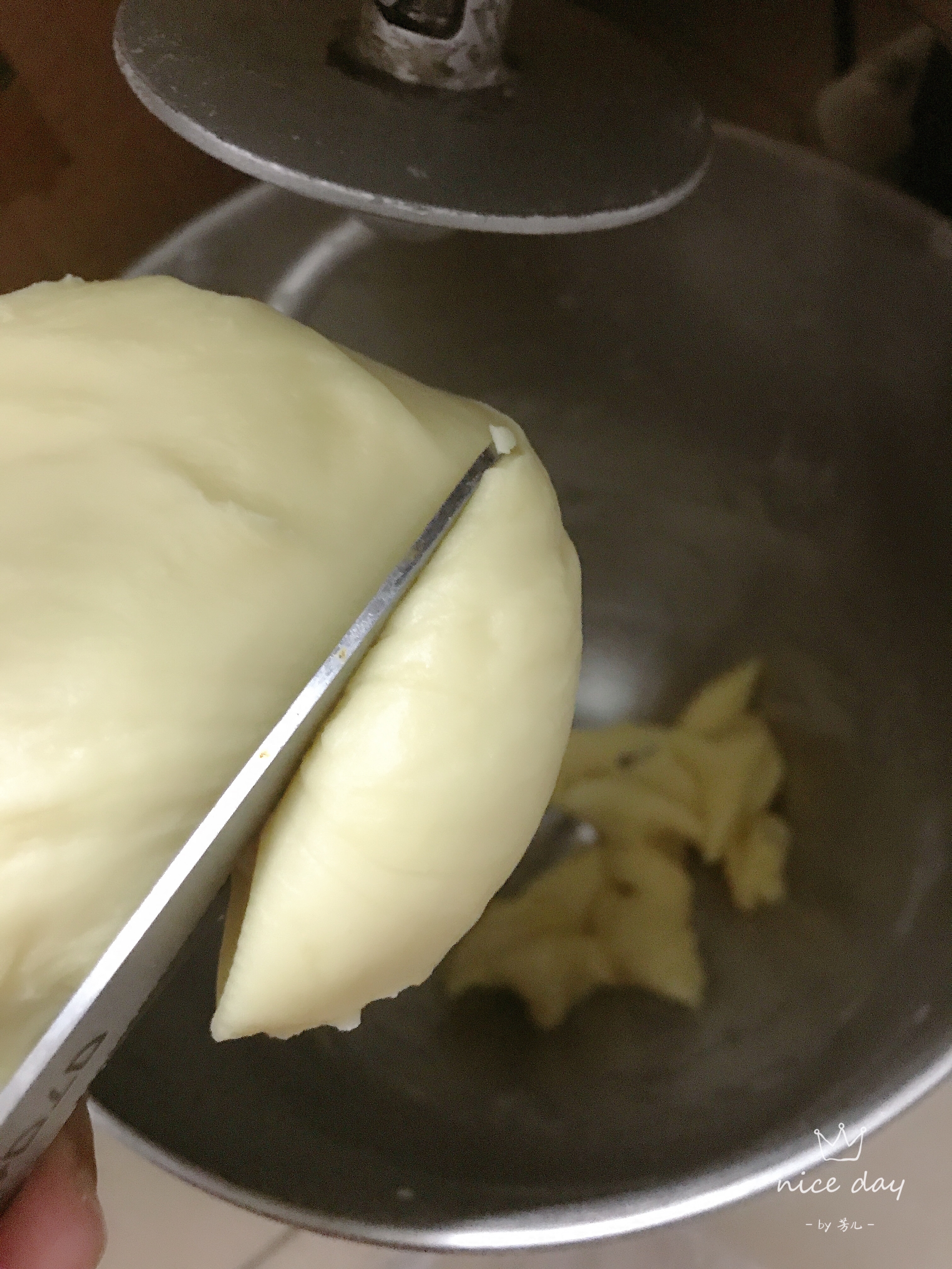 黄油鸡蛋酱夹心面包（嘎亚面包）的做法 步骤3