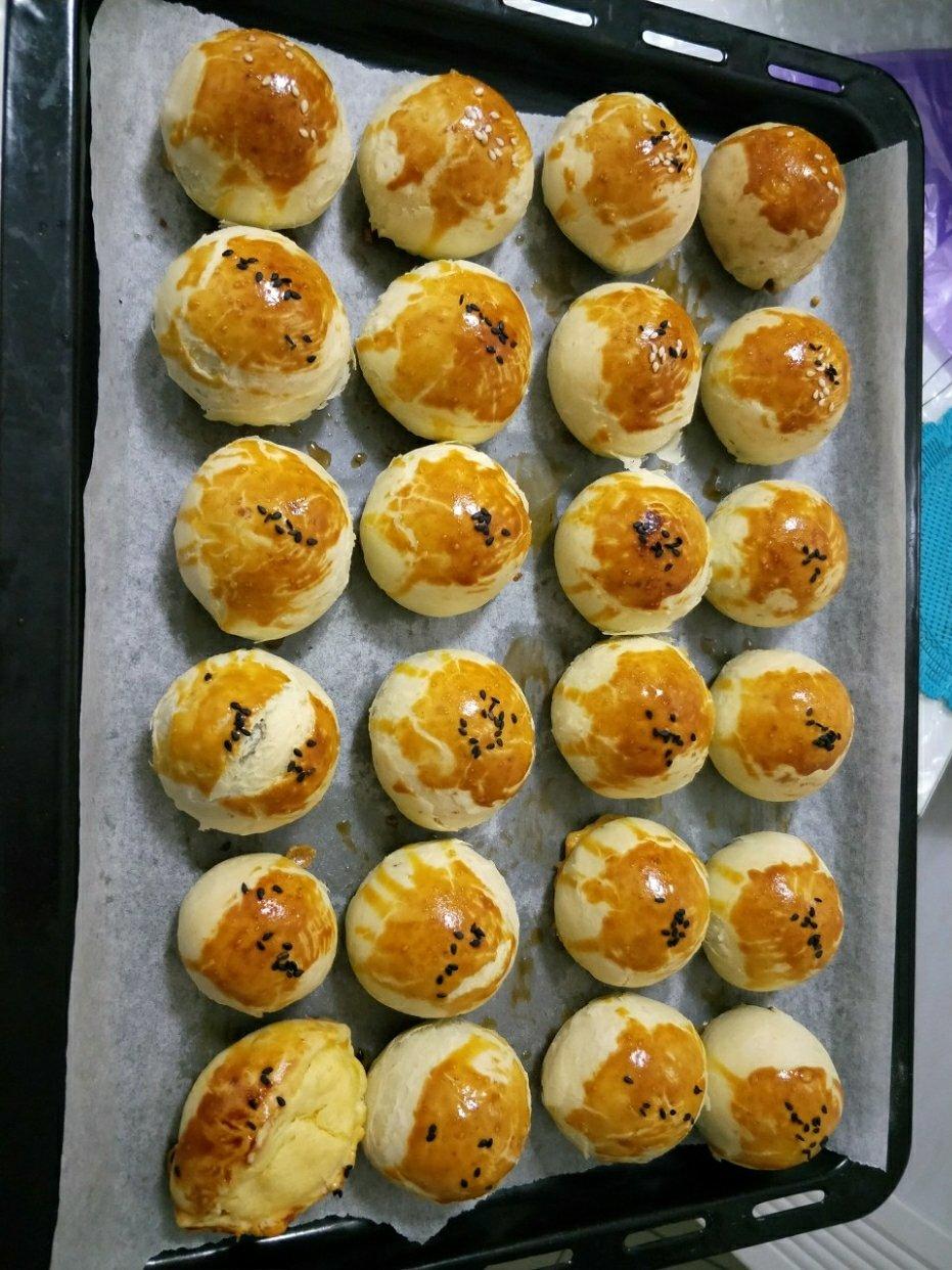 蛋黄酥酥酥（超级奶香黄油版）