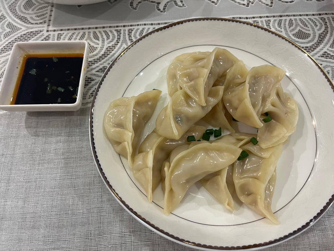 西葫虾仁鲜肉水饺