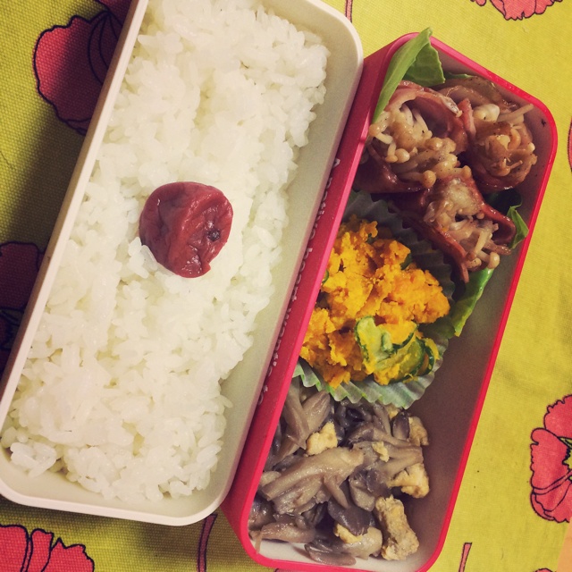 鲜菇炒鸡蛋