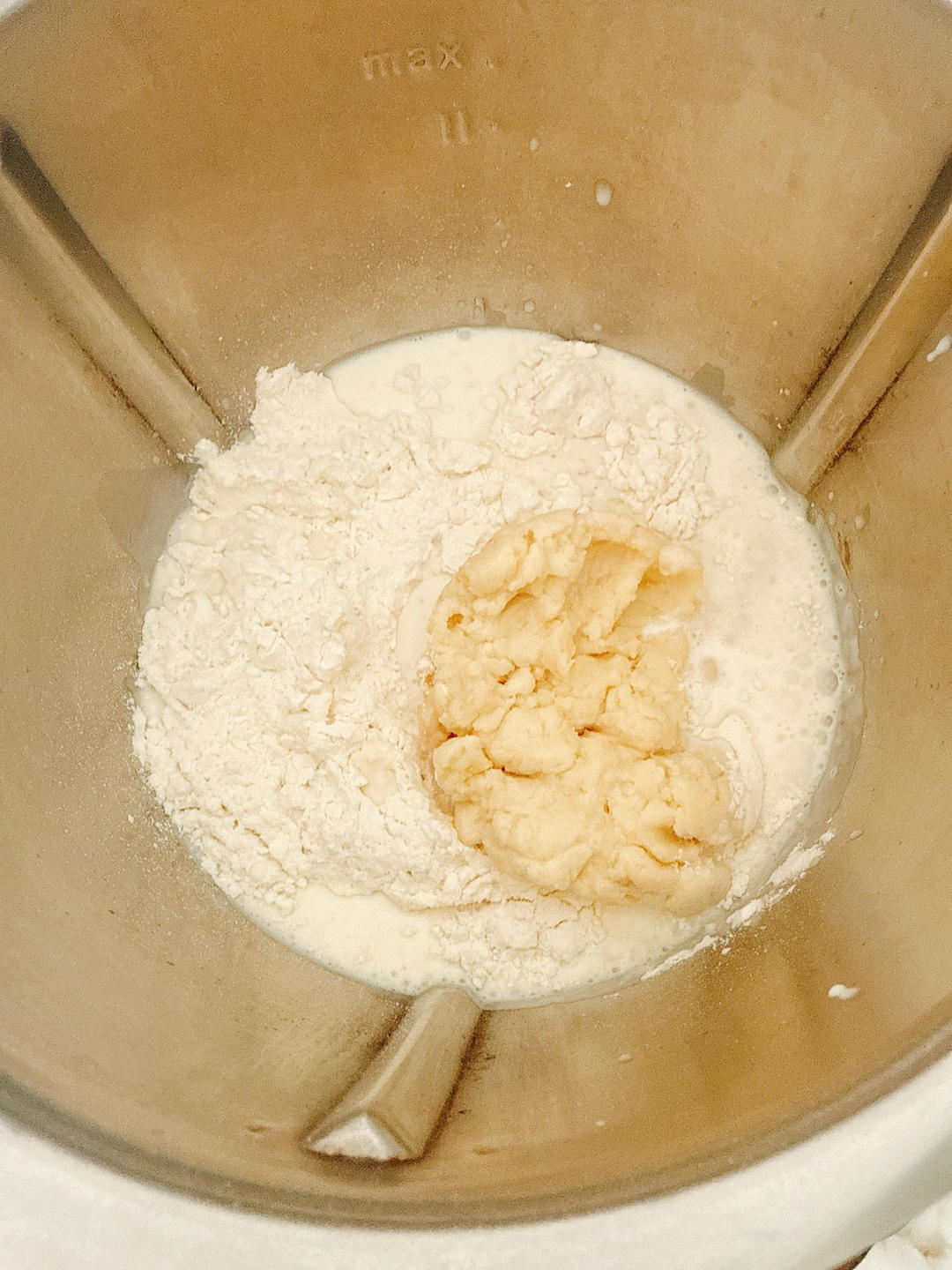 纯奶手撕吐司的做法 步骤1