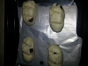 芝麻葡萄干芝士面包的做法 步骤8