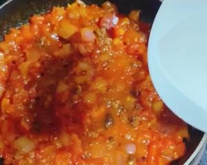 适合宝宝👶🏻吃的🍅茄汁牛肉意面🍝的做法 步骤8