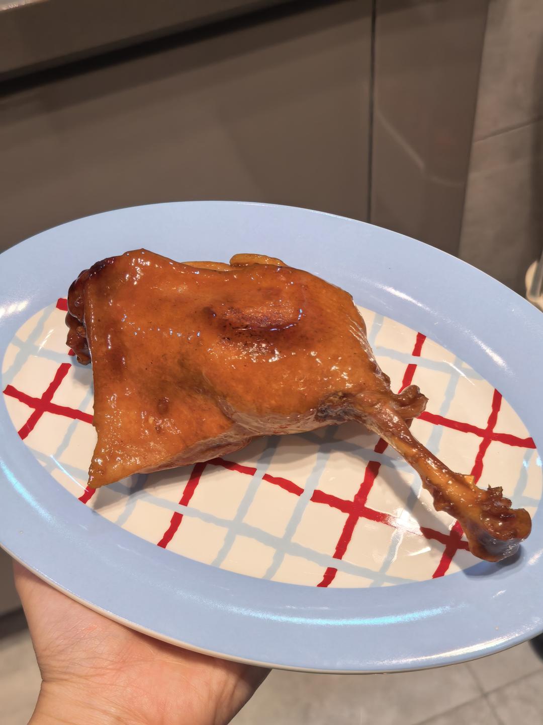 鸭腿这么做，一口气吃两个都不够😍