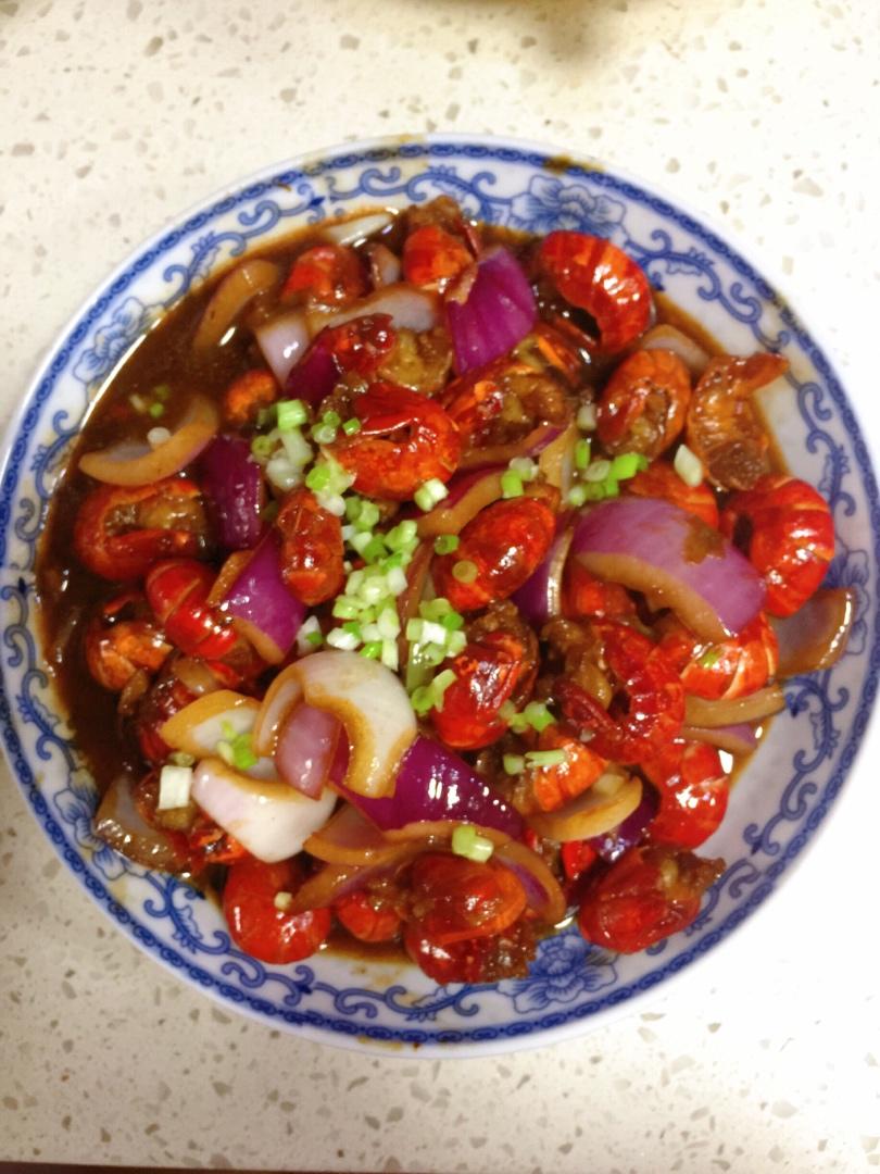爆炒小龙虾（糖醋味、麻辣味）