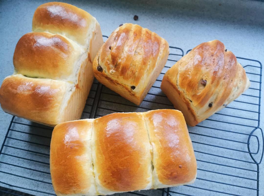 椰蓉吐司｜料多多，隔着屏幕都能闻到香味