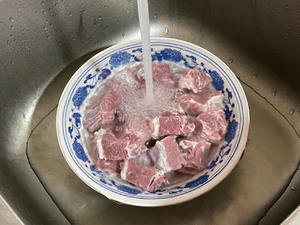 红烧牛肉的家常做法的做法 步骤3