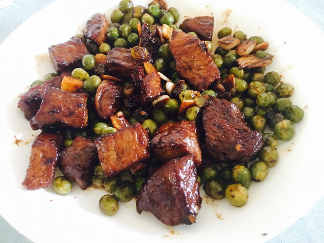 豌豆炒牛肉粒