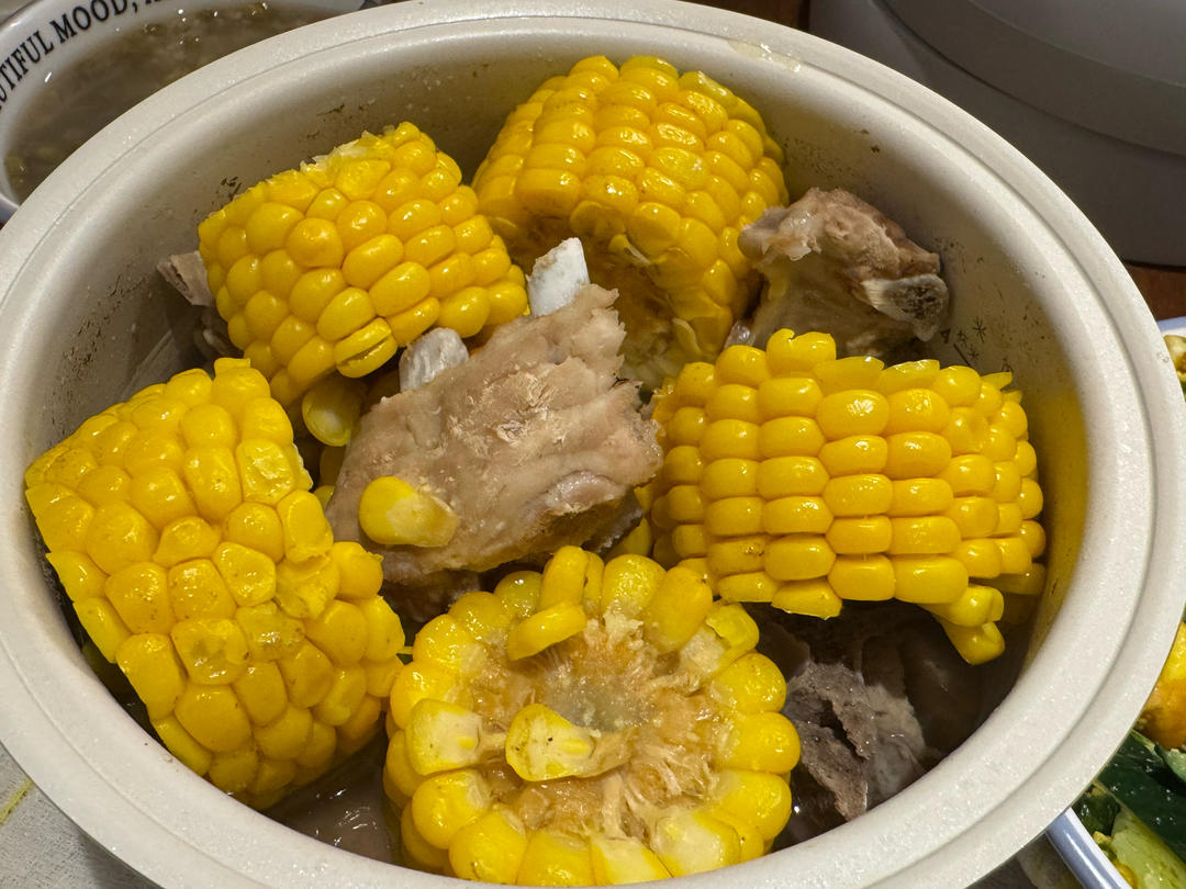 玉米排骨汤（简易电饭煲版）