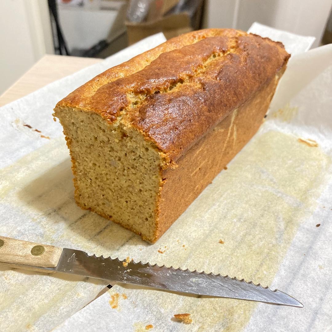 低脂香蕉酸奶磅蛋糕