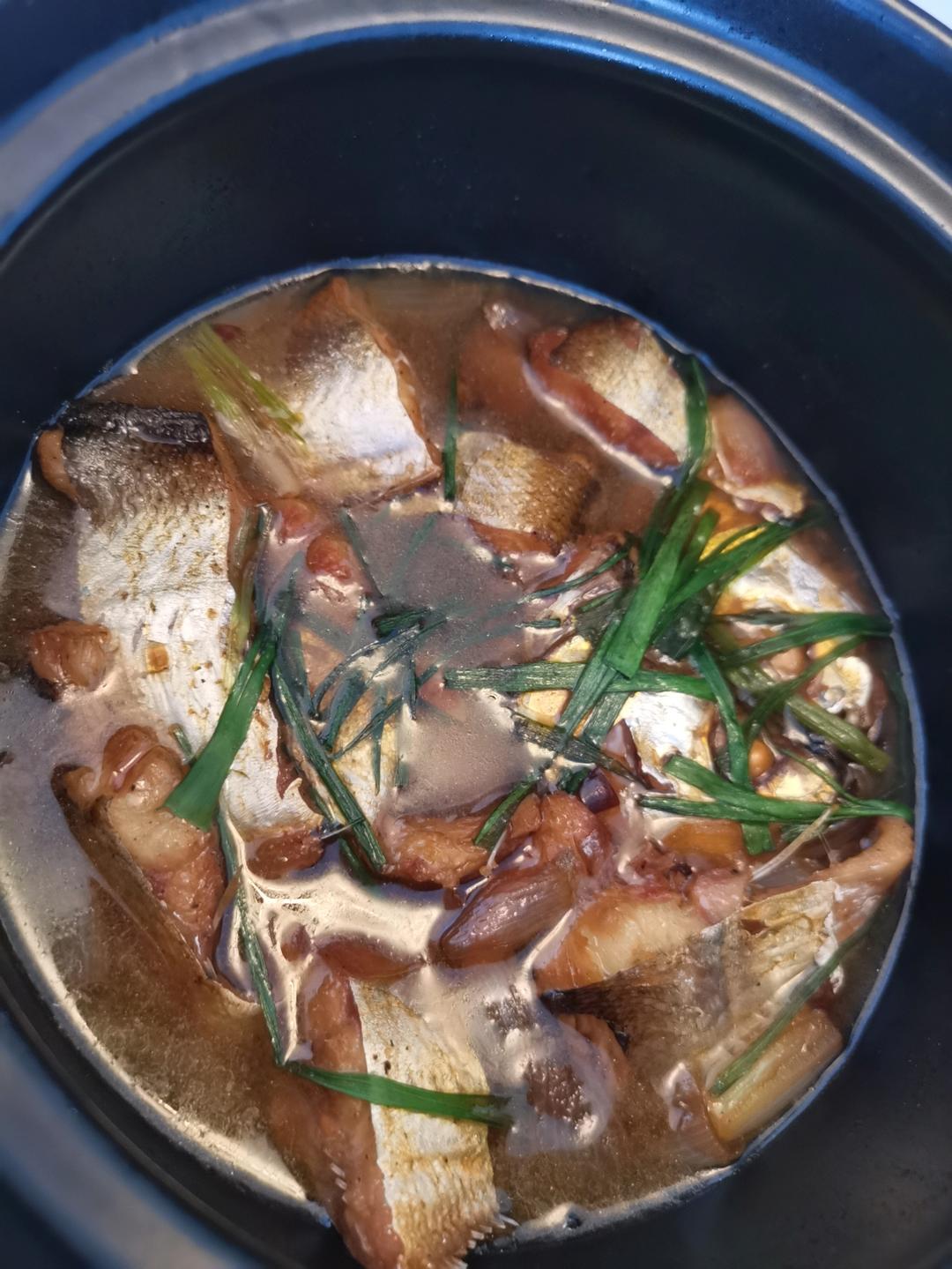 葱香焗鲈鱼