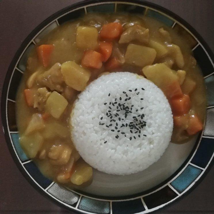 零失败日式咖喱鸡肉饭！！最正宗日本家庭做法！简单又好吃！