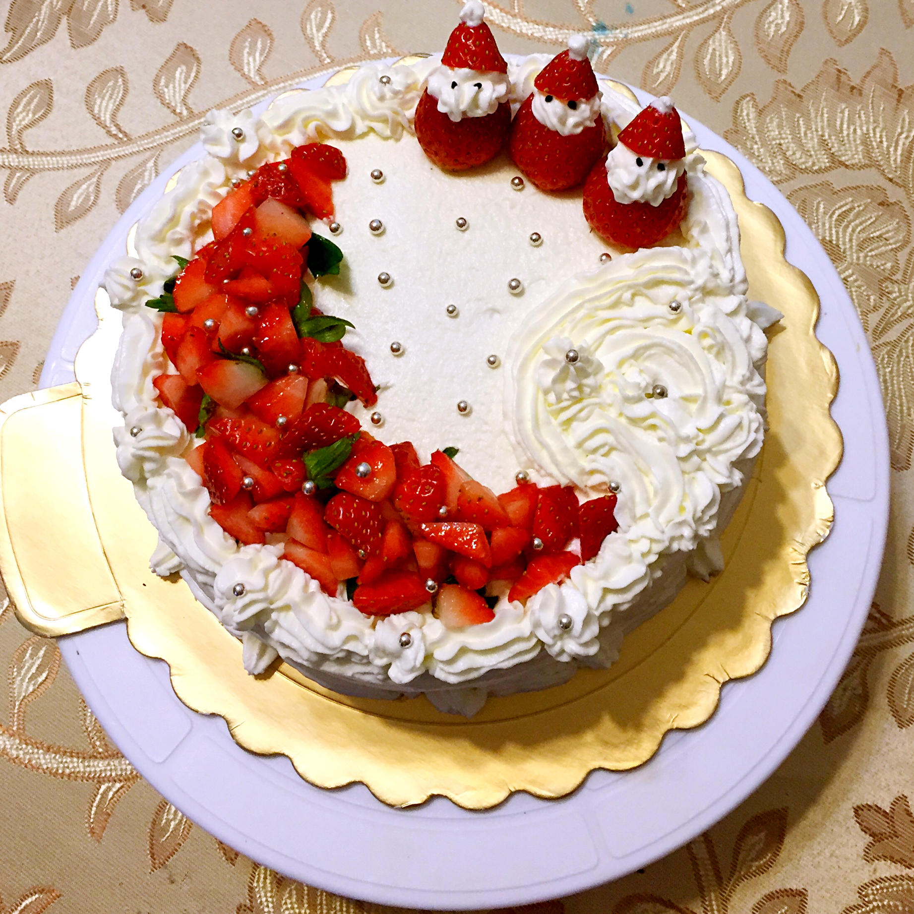 草莓圣诞雪人蛋糕