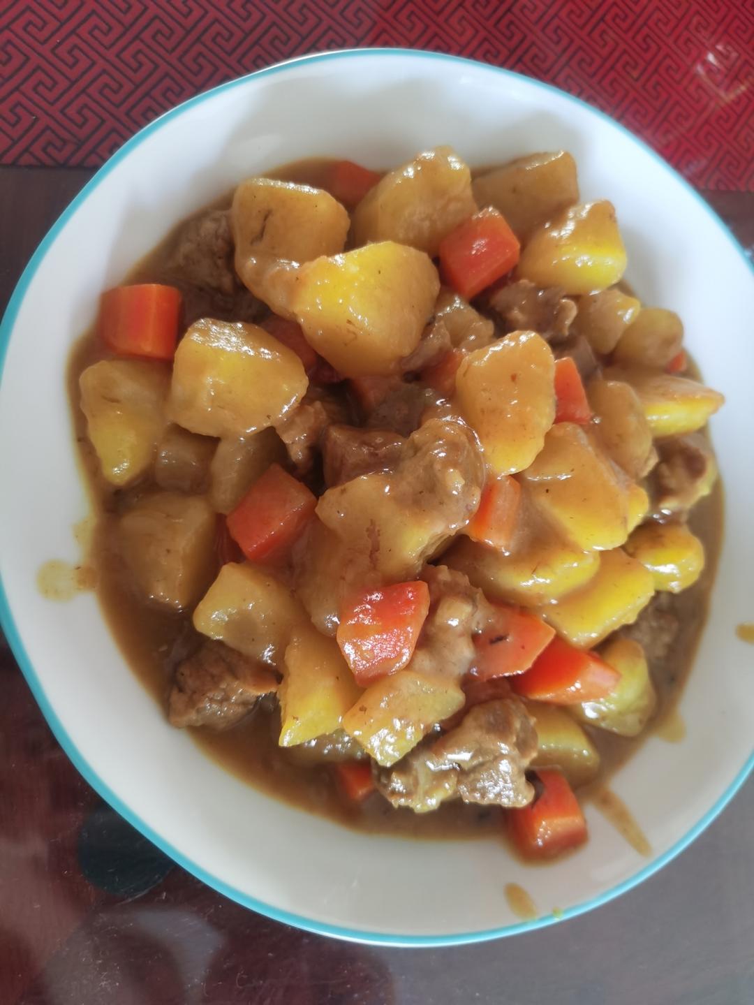 咖喱牛肉土豆