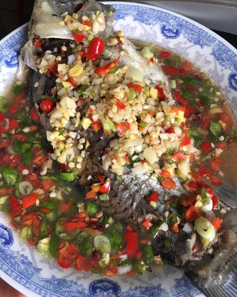 凉拌鲫鱼-最好吃的鲫鱼