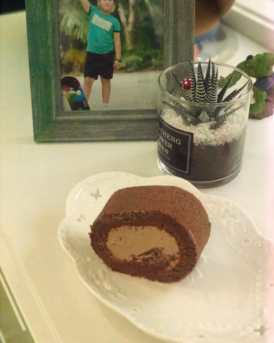 咸摩卡奶油卷/完美毛巾面技巧+回味无穷摩卡配方/烘焙视频蛋糕篇9「中卷」