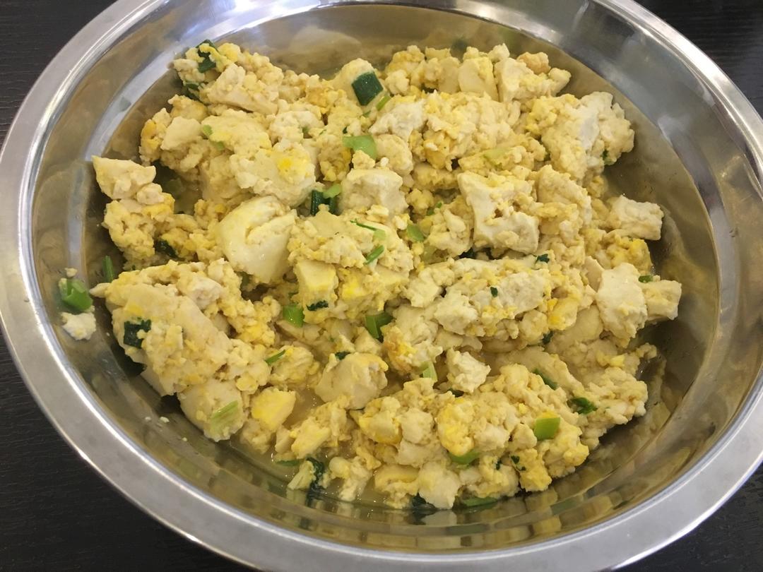 鸡刨豆腐