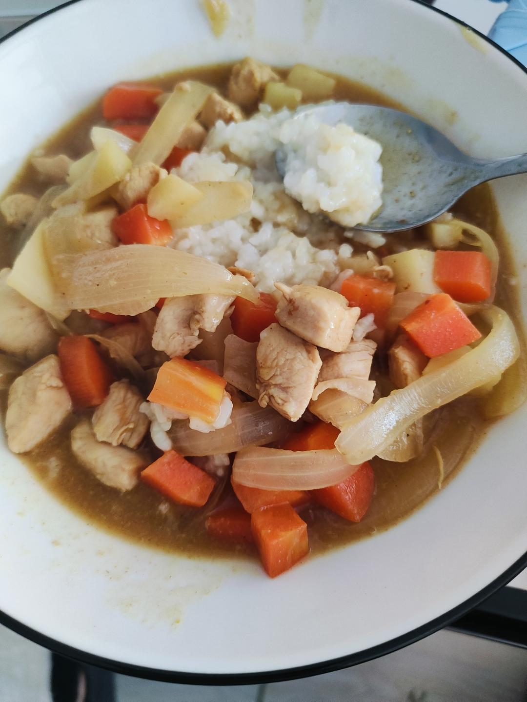 零失败日式咖喱鸡肉饭！！最正宗日本家庭做法！简单又好吃！