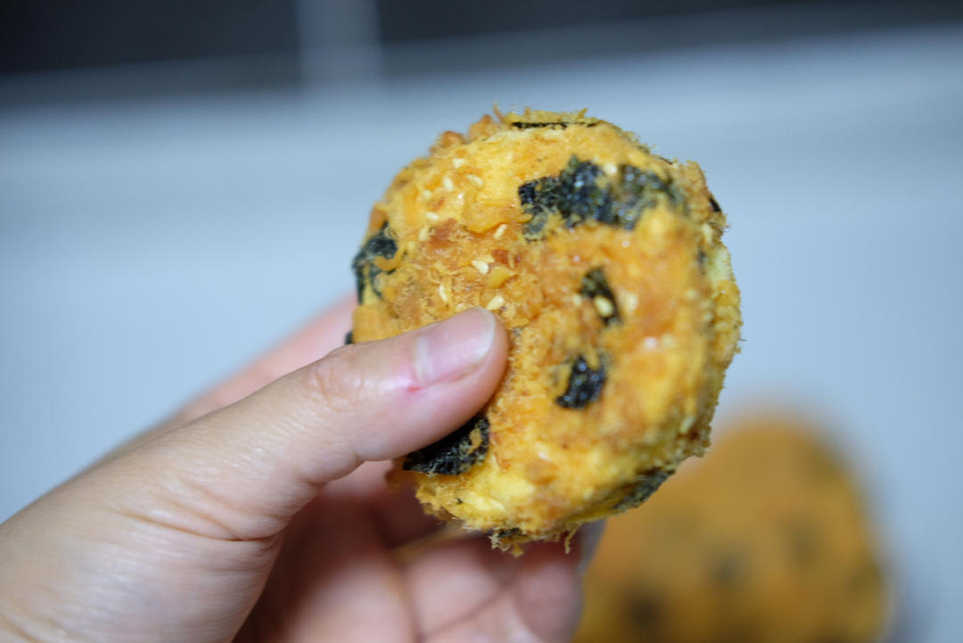 朋友都说比鲍师傅好吃的海苔肉松小贝