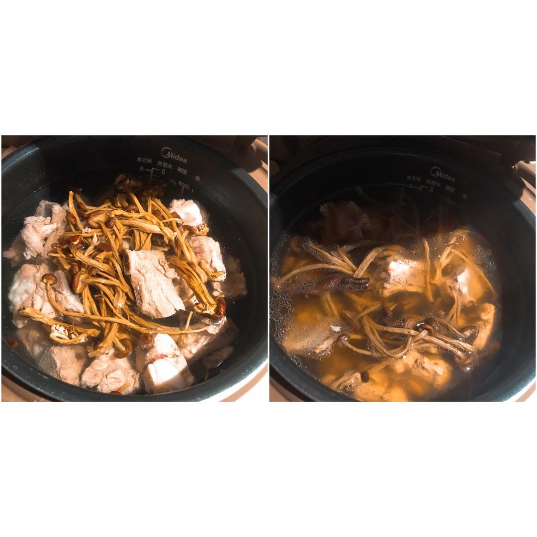 茶树菇排骨汤