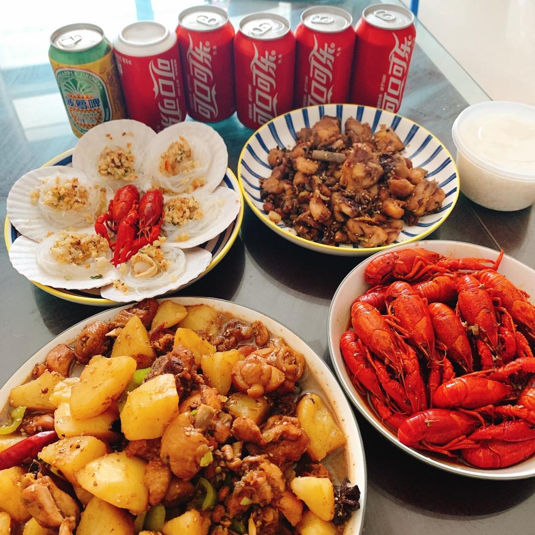 红烧鸡块炖土豆