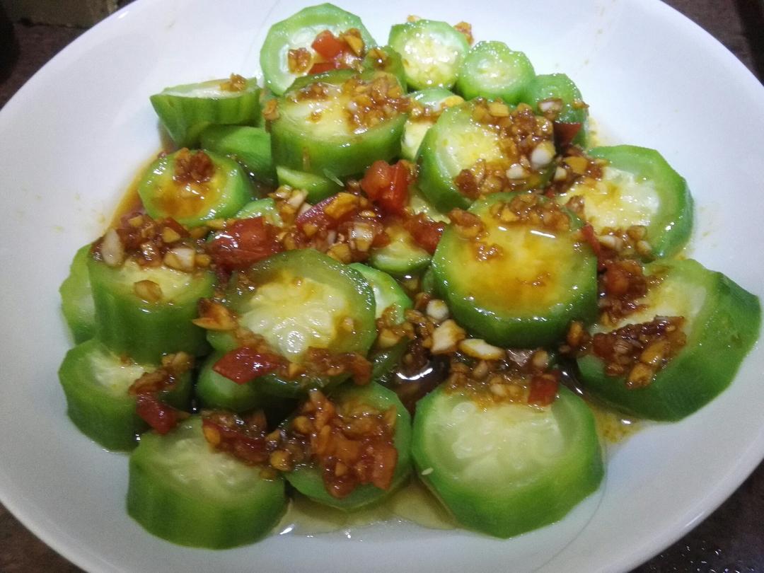 蒜蓉蒸丝瓜