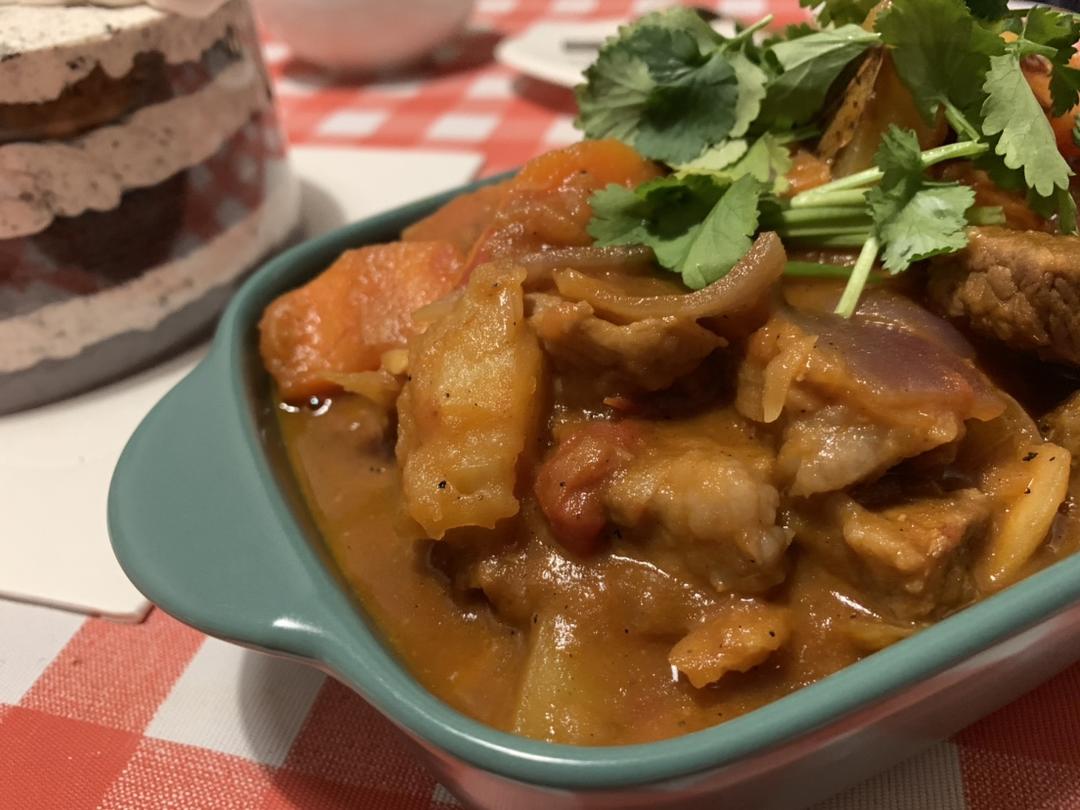 番茄土豆炖牛腩