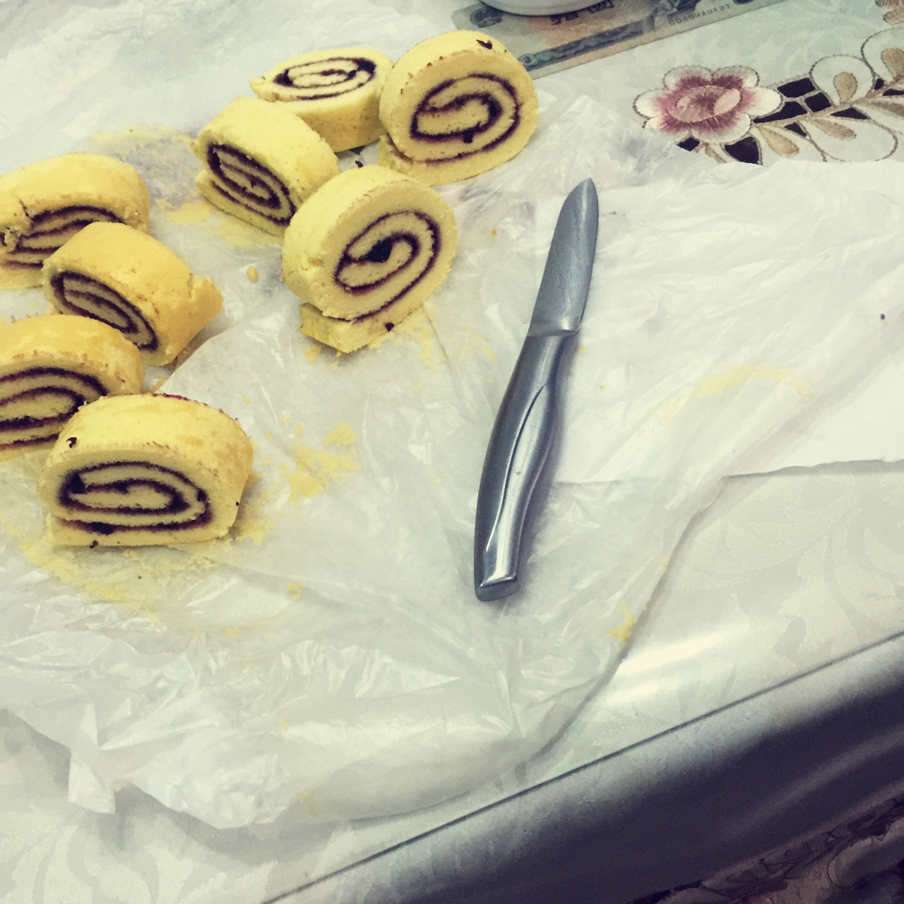 戚风蛋糕卷（家用30L烤箱自带烤盘之3蛋卷卷）